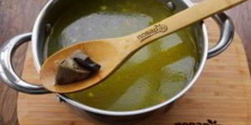 рассольник с гусиными потрошками