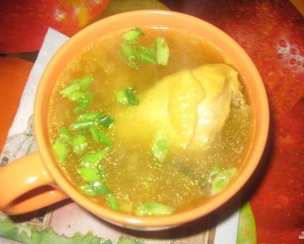 Рассольник с курицей и перловкой