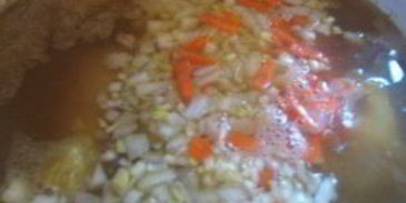 рассольник с курицей и перловкой