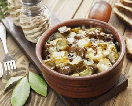 Рассольник с почками на говяжьем бульоне