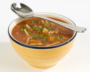 Рассольник со свежими и солеными огурчиками