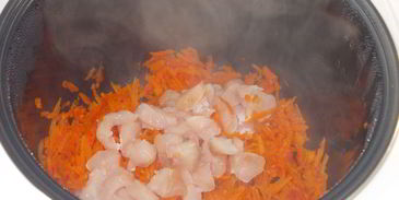 рассольник в мультиварке с перловкой