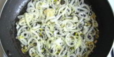 вегетарианский рассольник с перловкой