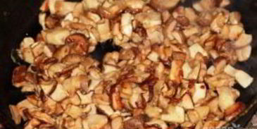 кислые щи из квашеной капусты с грибами