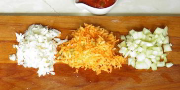 постные щи с фасолью, консервированной и капустой