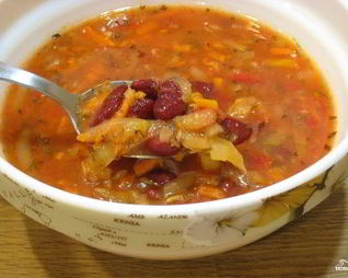 Постные щи с фасолью