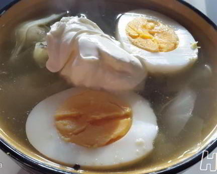 Постные щи с капустой и щавелем