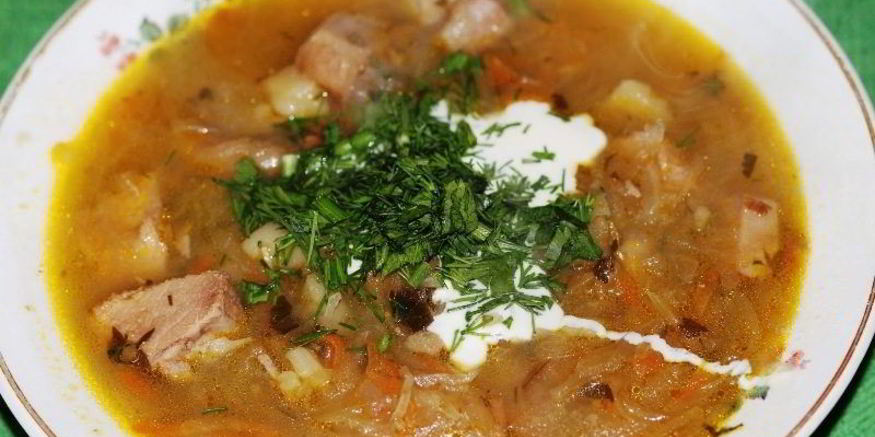 Рецепт щей из кислой капусты в мультиварке