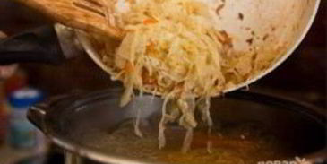 щи из кислой капусты