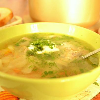 Щи из квашеной капусты с картошкой в мультиварке