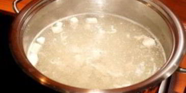 щи из щавеля со свининой