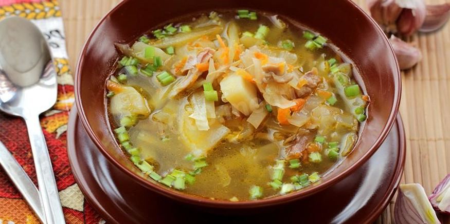 Рецепт щей из свежей капусты в мультиварке