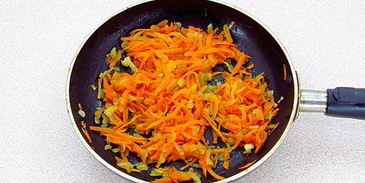 щи с рыбными консервами