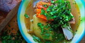 шурпа из говядины на костре