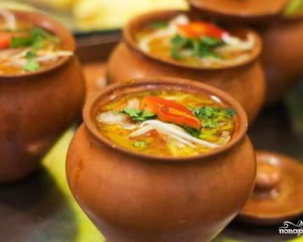 Шурпа в горшочке
