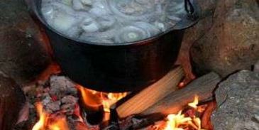 шурпа в котле