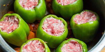 суп с фаршированными перцам дулма-шурпа