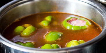 суп с фаршированными перцам дулма-шурпа