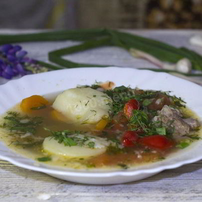 Суп шурпа из говядины в казане