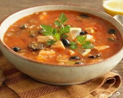 Рыбная солянка с семгой