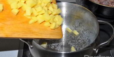 солянка с тушенкой