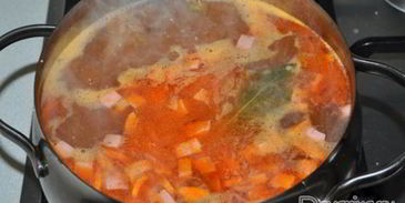 солянка с тушенкой