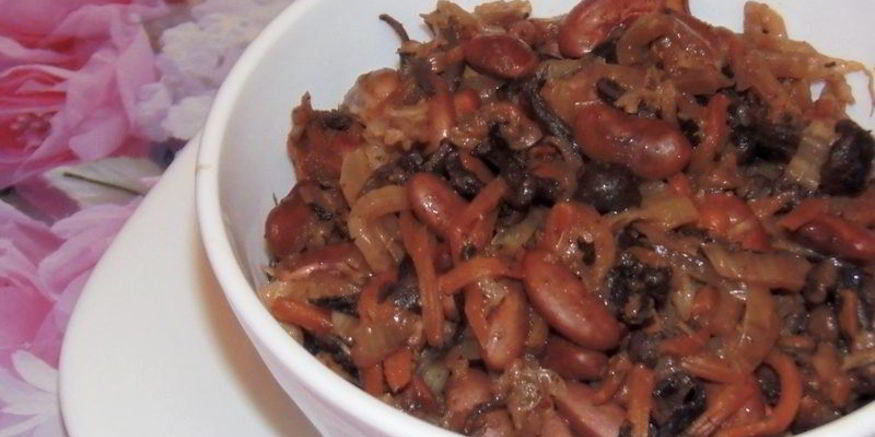 Рецепт солянки тушеной