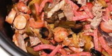 солянка в мультиварке колбасная