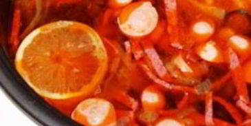 солянка в мультиварке колбасная