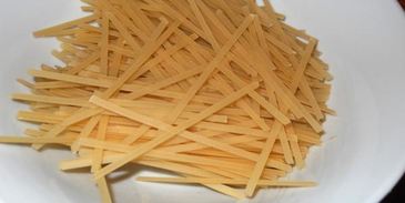 суп из куриных потрошков с лапшой