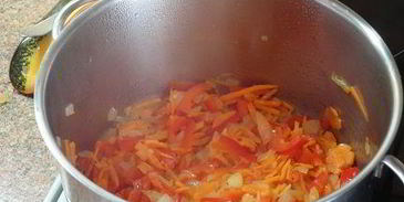 суп из темной фасоли