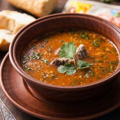 Харчо из говядины с грецкими орехами