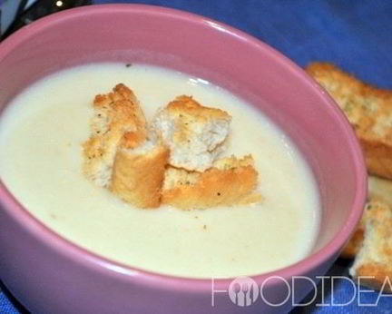 Сливочный суп-пюре из сельдерея