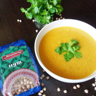 Суп-пюре из нута с карри