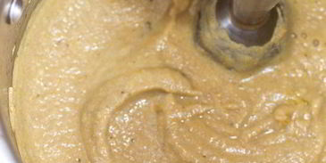 суп-пюре с куриной печенкой и цуккини