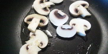 тыквенный суп-пюре с бататом и шампиньонами