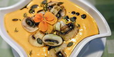 тыквенный суп-пюре с бататом и шампиньонами