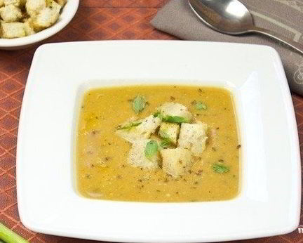 Вегетарианский суп-пюре из чечевицы