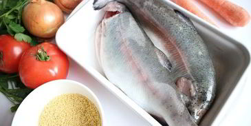 суп с форелью и помидорами-гриль