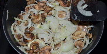 суп с говяжьими ребрышками