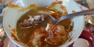 суп с говяжьими ребрышками