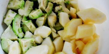 холодный свекольник с креветками