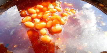 латвийский свекольник с фрикадельками