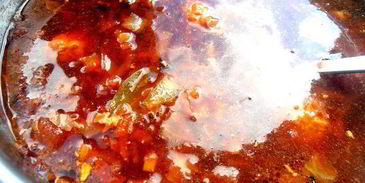 латвийский свекольник с фрикадельками