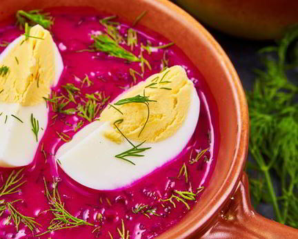 Свекольник из свежей свеклы со шпинатом