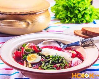 Свекольник холодный с ботвой