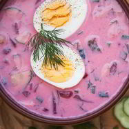 Рецепт Свекольника курицей, кинзой и хреном