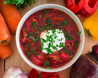 Свекольник на бульоне с грудинкой