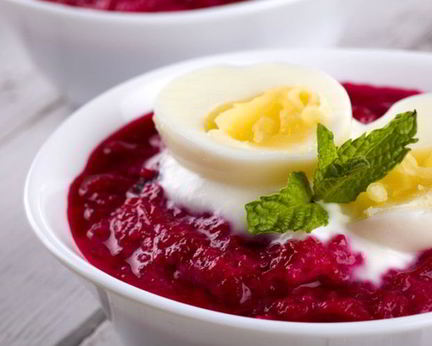 Свекольник на йогурте с мятой