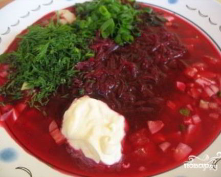 Свекольник с колбасой